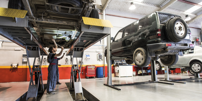 Vehicle Repair in Knoxville, Tennessee